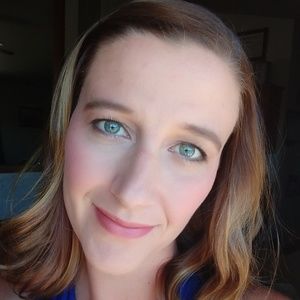 Meet your Posher, Harmony